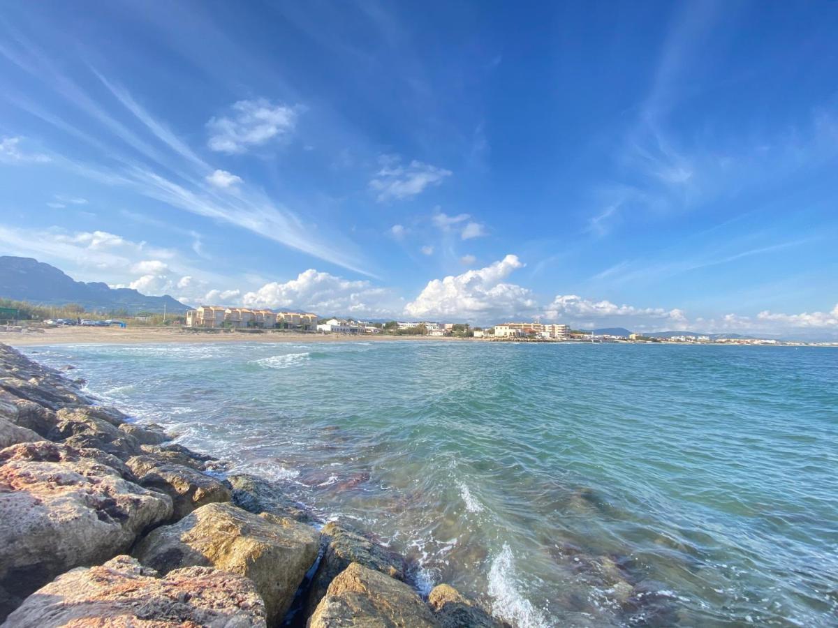Denia'S Beach House Apartment Bagian luar foto